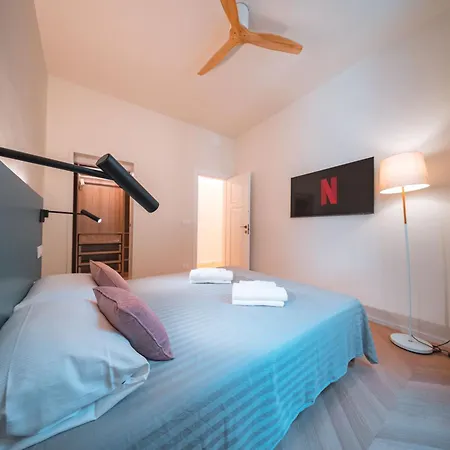 Luxury Seafront Promenade Appartement *