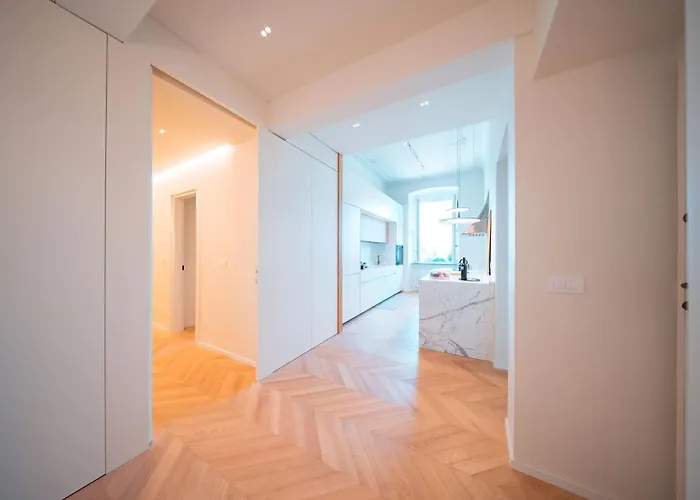 Luxury Seafront Promenade *