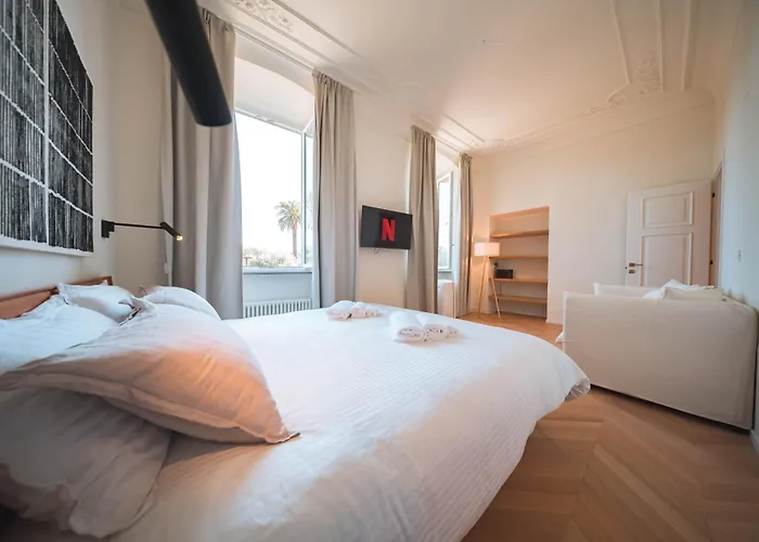 Luxury Seafront Promenade Appartement