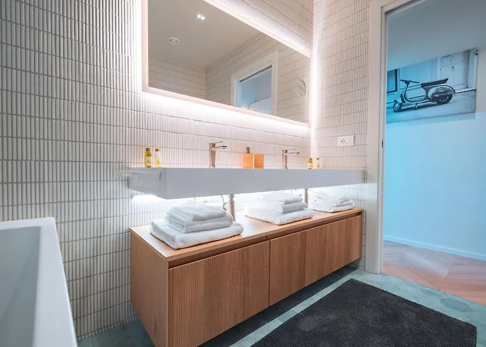 Luxury Seafront Promenade Appartement *