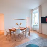 Luxury Seafront Promenade Lejlighed *