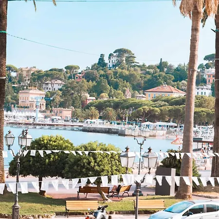 Luxury Seafront Promenade Appartement Rapallo