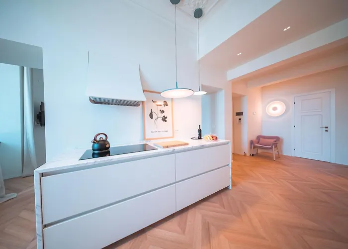 Luxury Seafront Promenade Rapallo