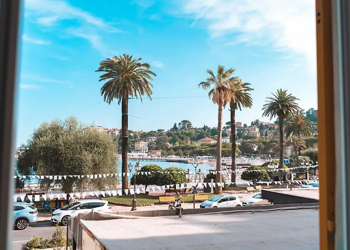 Apartment Luxury Seafront Promenade